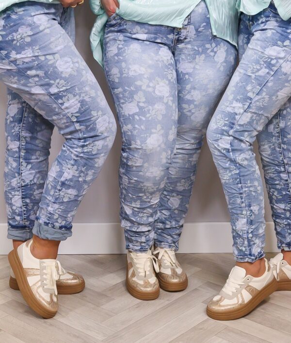 Karostar jeans flowered lightblue