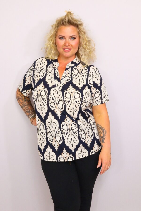 Top Roxy