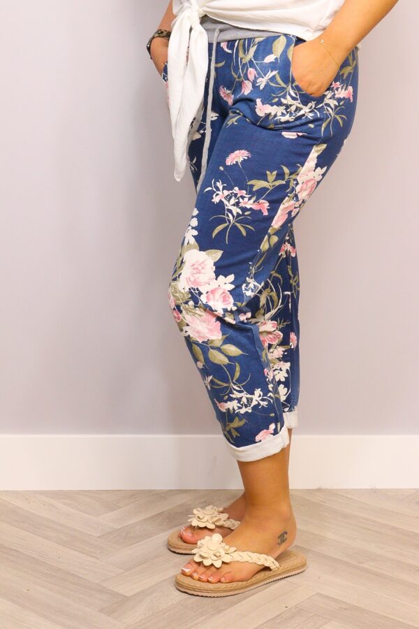 Jogpants M t/m XL Dark Denim Look & Flowers