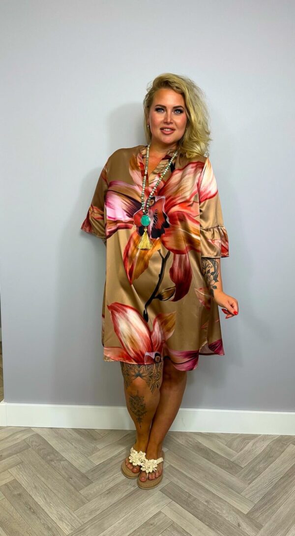 Jurk Silke Beige