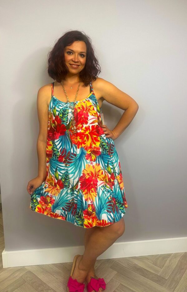 Tuniek Tropics
