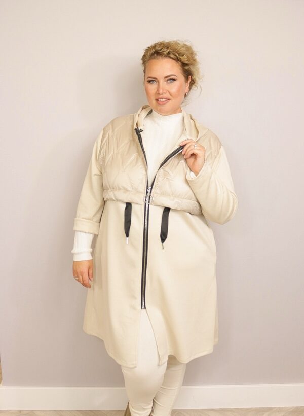 Jas Orly Beige